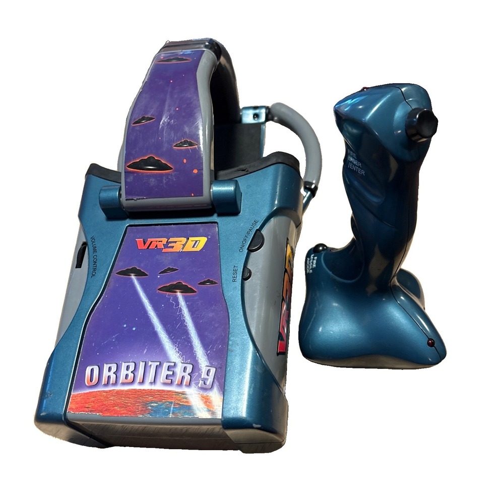 Vintage Manley Toy Quest VR 3D Orbiter 9 Headset System Virtual Reality World II